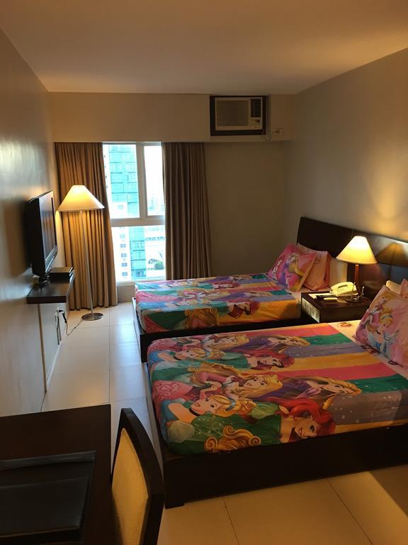 Millenia Suites Pasig City Exterior photo