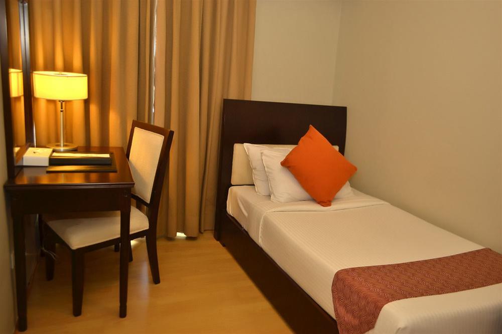 Millenia Suites Pasig City Exterior photo